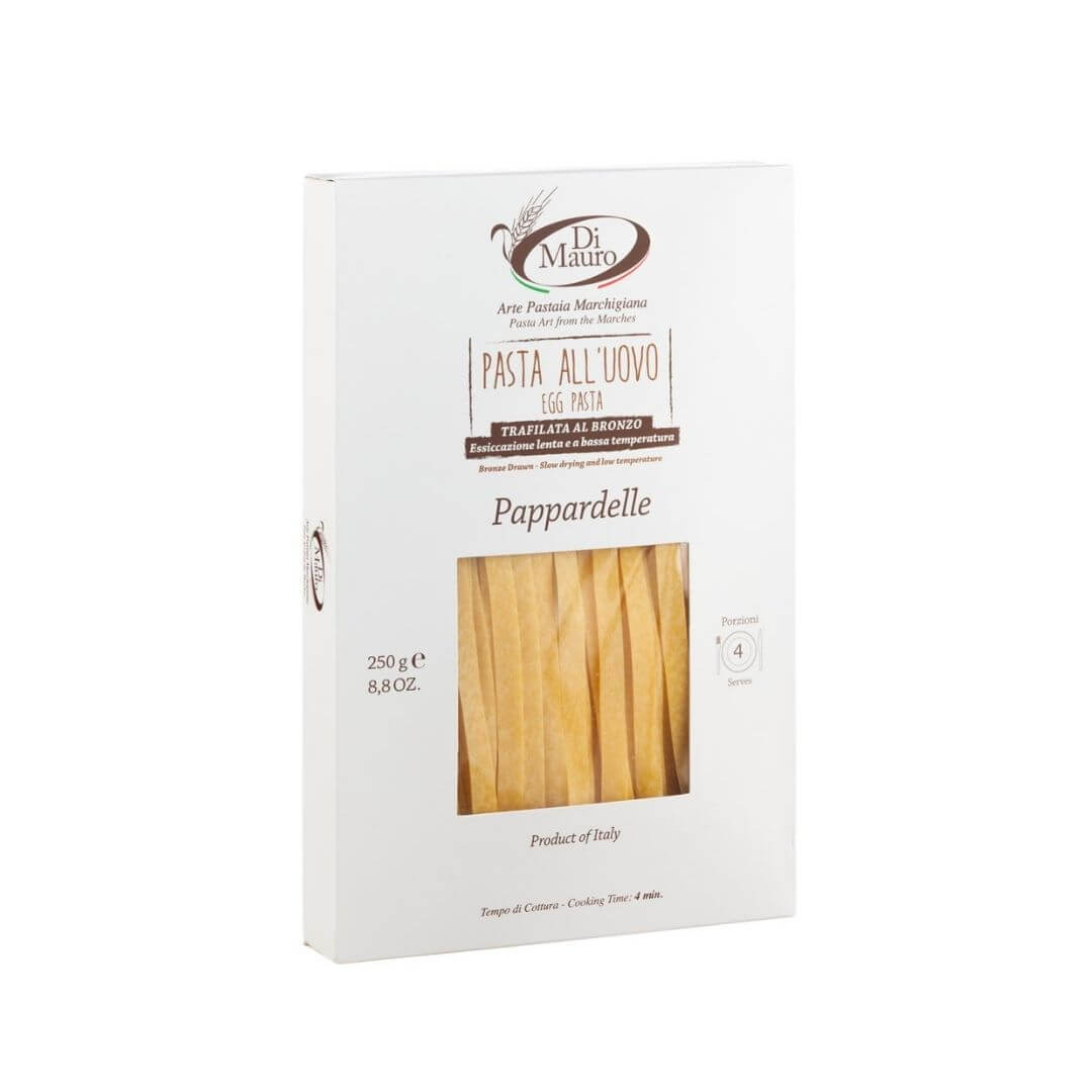 pappardelle artigianali all'uovo delle marche trafilate al bronzo a bassa temperatura