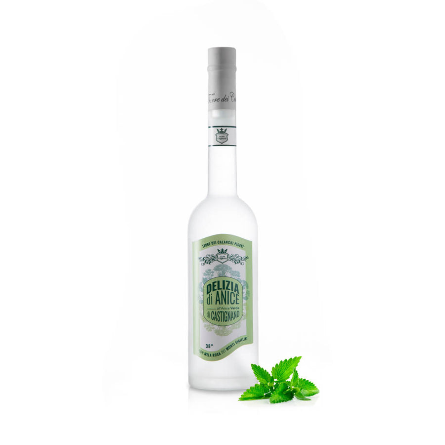 delizia-di-anice-distillato-con-anice-verde-di-Castignano-e-mela-rosa-dei-sibillini-presidio-slow-food