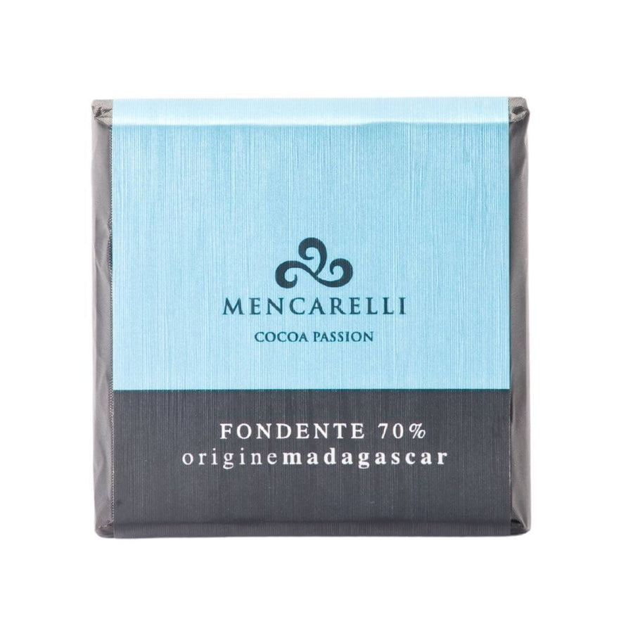 tavoletta-al-cioccolato-fondente-70-origine-madagascar-cioccolatino-artigianale-prodotto-nelle-Marche